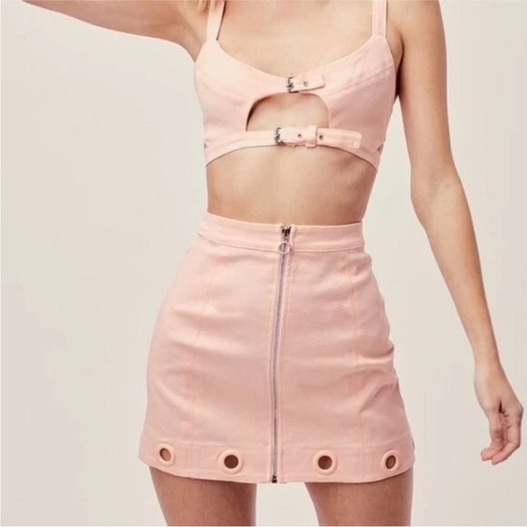 Revolve For Love & Lemons Pink Zip Up Crème Puff Denim Mini Skirt Size Medium - Picture 1 of 9